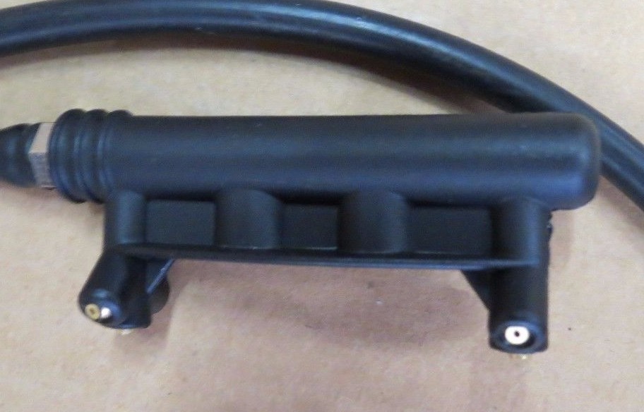 GRADY WHITE WINDSHIELD WASHER KIT BULKHEAD ELBOW, 48" HOSE with SPRAY NOZZLE