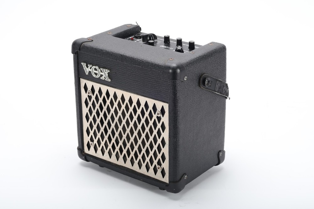 VOX DA5 Guitar Amplifier / Multi-Effects Processor - Fair Condition