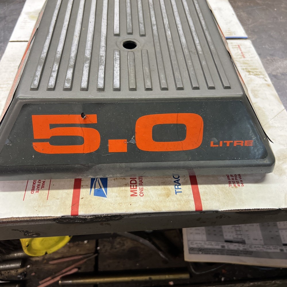 OMC cobra 5.0 engine cover
