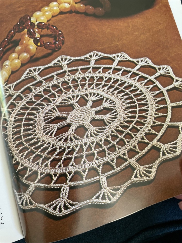 DMC Crochet Thread Pattern Book Curtains-tablecloths-placemats Patterns