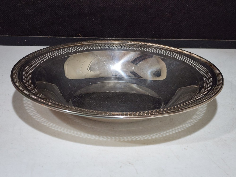 Vintage FB Rogers Silver Co. Pierced 12" Round Serving Bowl