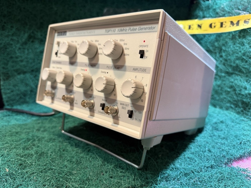 THURLBY THANDAR INSTRUMENTS TGP110 10MHZ PULSE GENERATOR AIM TTI