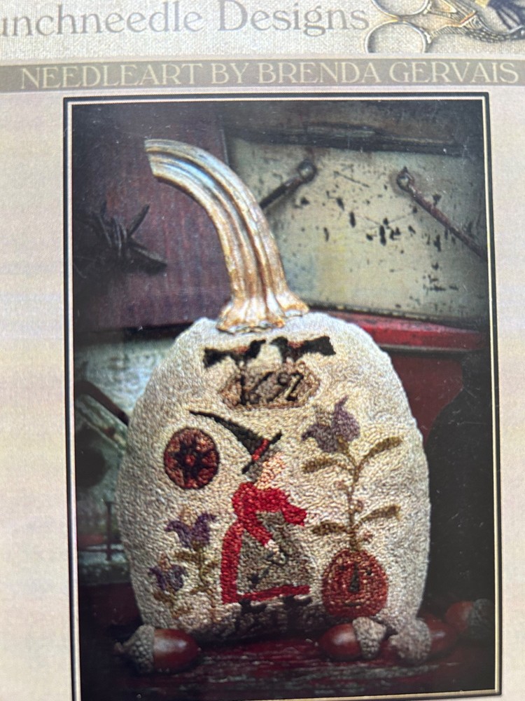OOP? PRIMITIVE PUNCHNEEDLE  EMBROIDERY PATTERN, CRAFTS PUNCH NEEDLE PUMPKINS