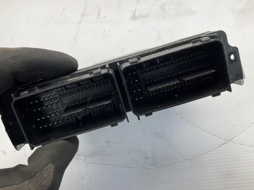 20-22 Ford Escape SE AWD AT 1.5L Engine Control Module Computer T