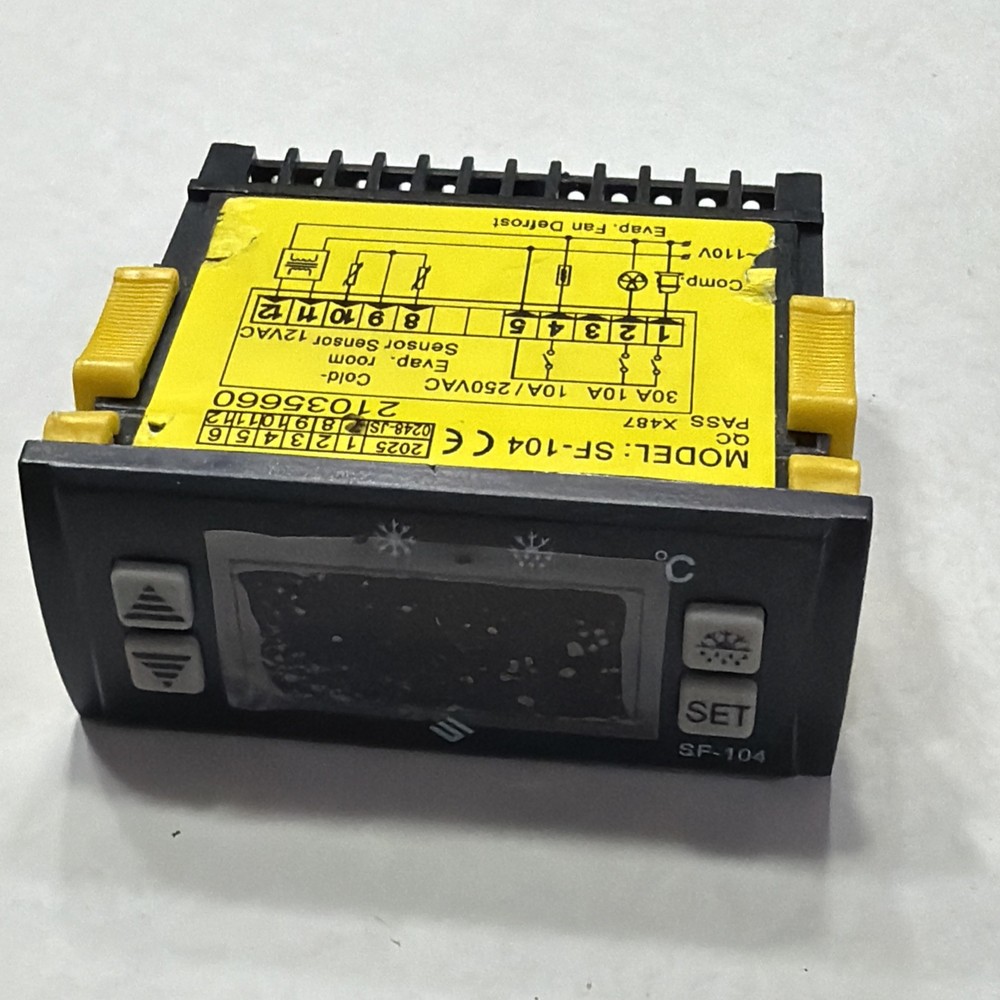 SF-104 Digital Temperature Controller Thermostat Temperature Regulator