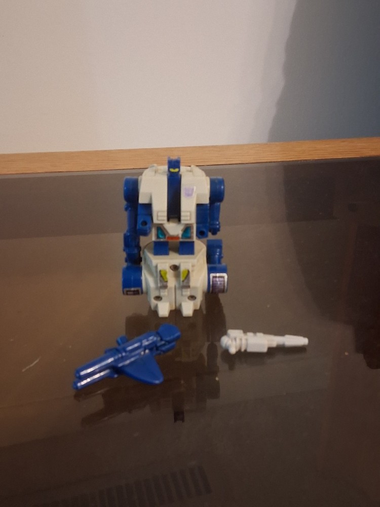 Transformers Terrorcon RipperSnapper w all accessories. Gen 1