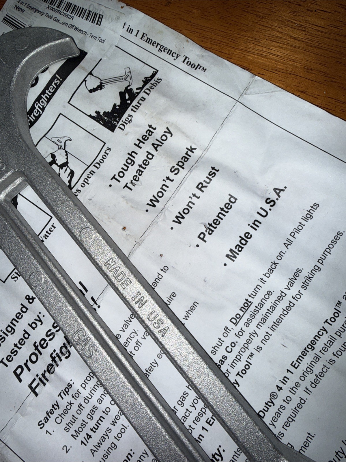 On Duty 4 in 1 Emergency Tool Gas Water Shutoff Entry Prybar Earthquake Kit New