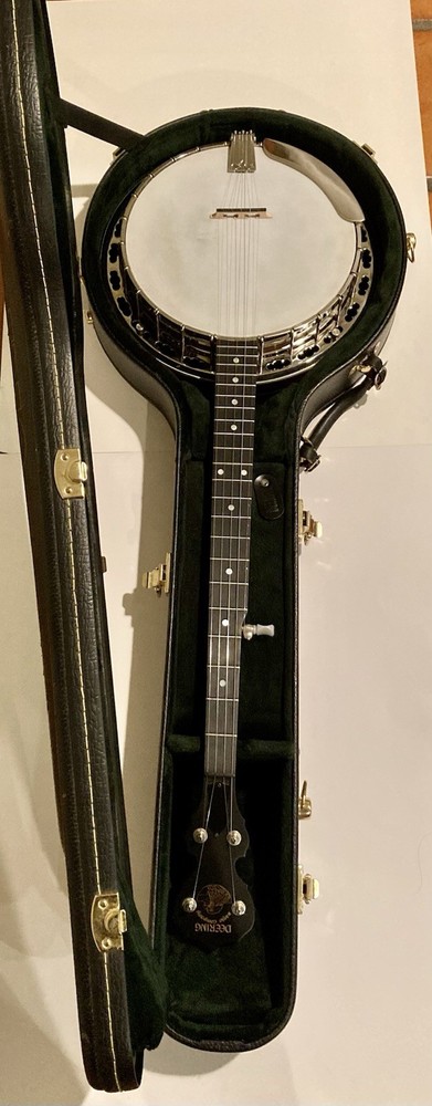Deering Sierra 5-String Banjo With Resonator