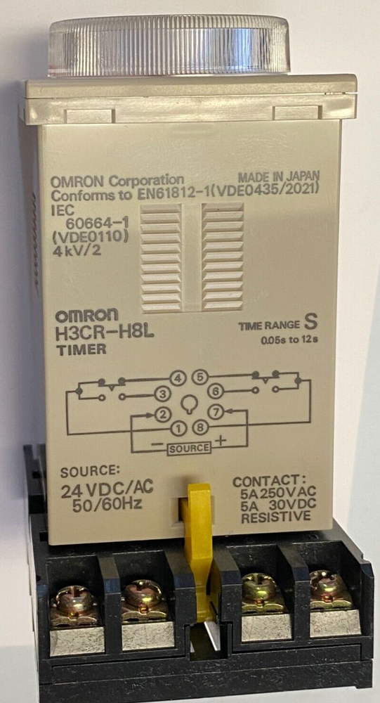OMRON H3CR-H8L TIME RELAY W/ LOCKING BASE