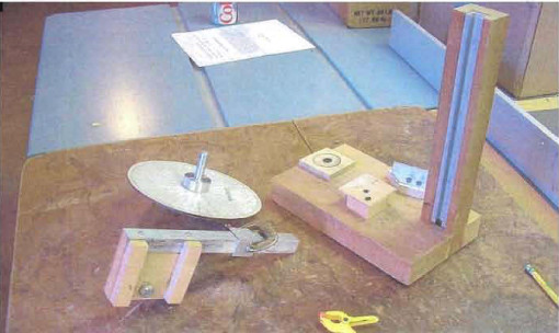 Segmenting Jig Adapter Post 1" 8 TPI