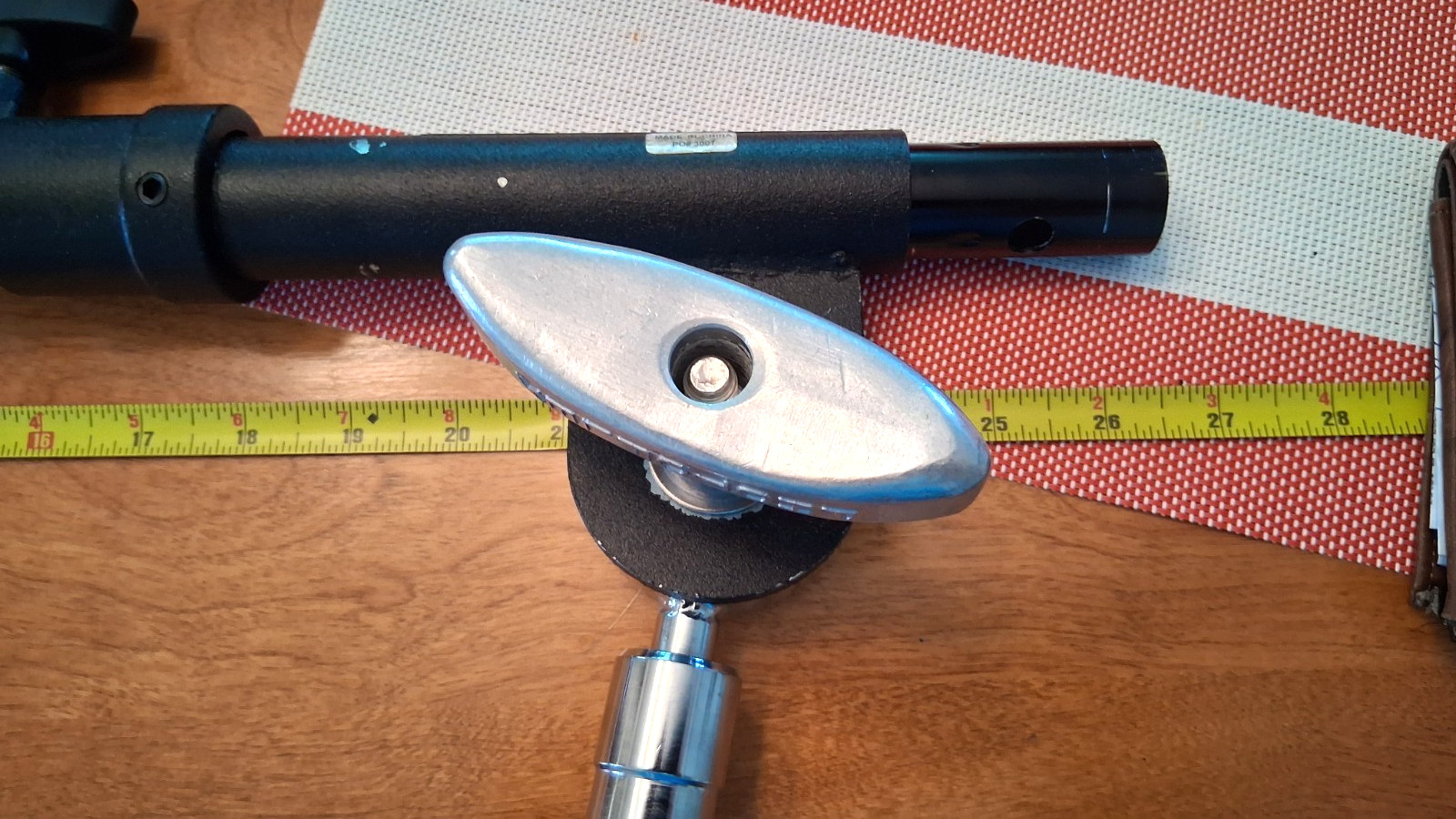 PhotoFlex Professional Boom Arm or Light Stand Extension - Looong - LOOK