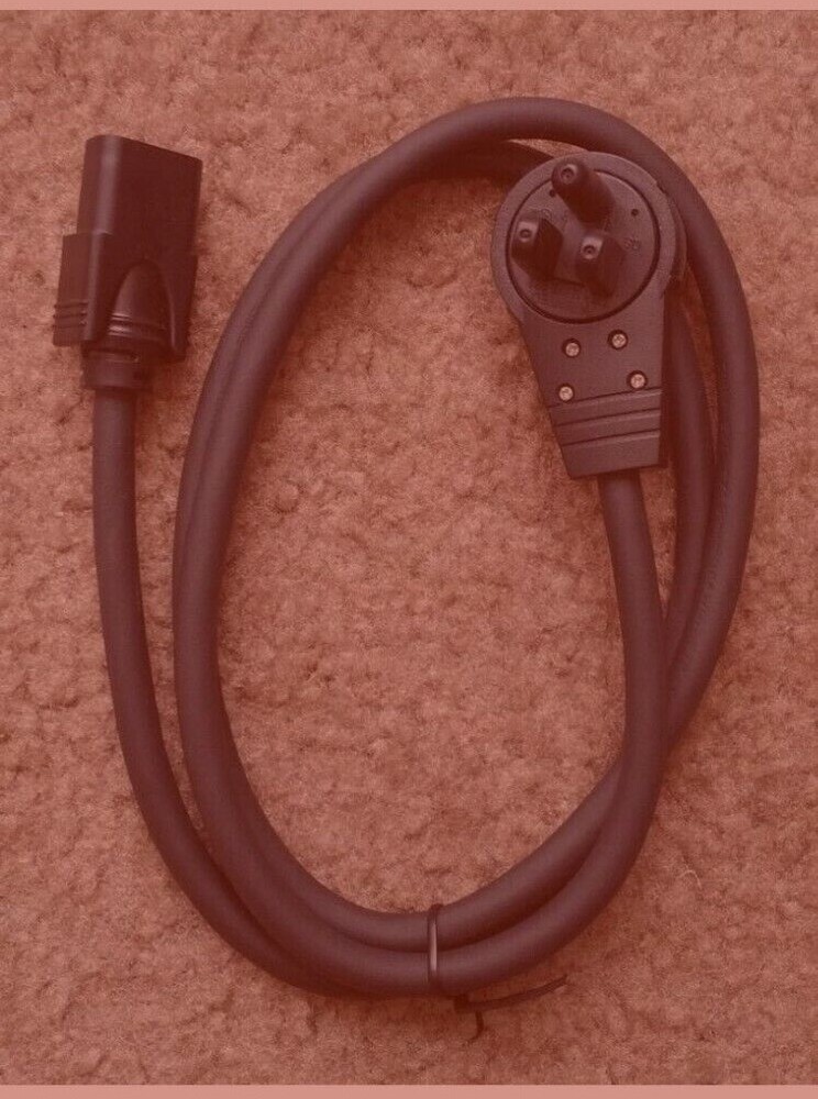 WATTBOX WB-200 360 Rotating Plug Power Cable