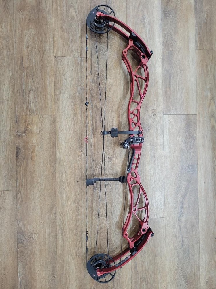 BOWTECH RECKONING 38 (SBL015454)