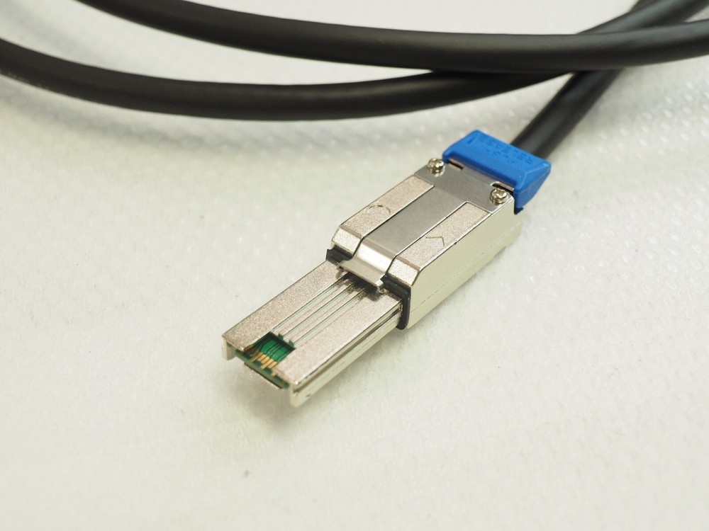 TURBOTWIN Madison Cable C5556-2M Minisas HD Cable