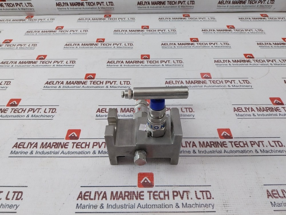 Excelock 2VM/H-SS 316 Needle Valve E201 FF