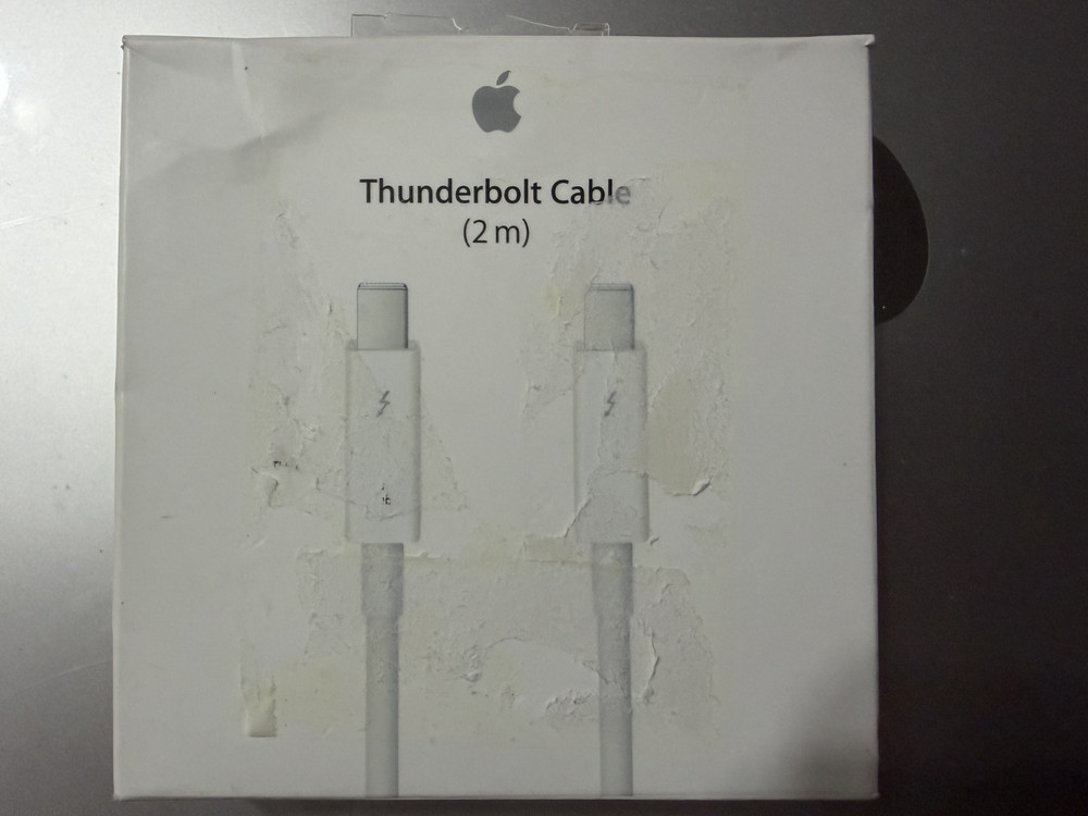 Apple Thunderbolt Cable 2M - White - MD861LLA