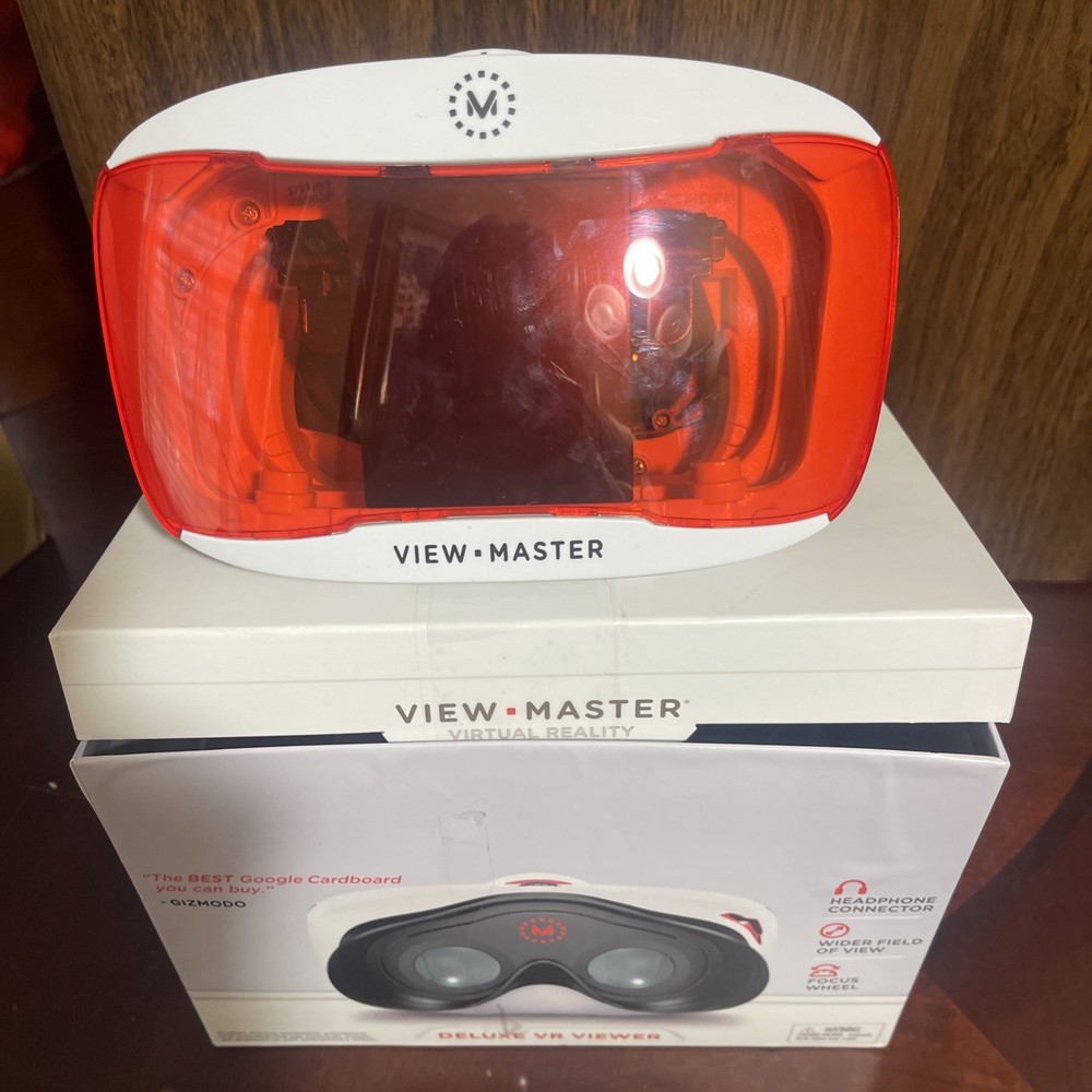 View Master Deluxe Virtual Reality VR Viewer Model DTH61 Start up kit