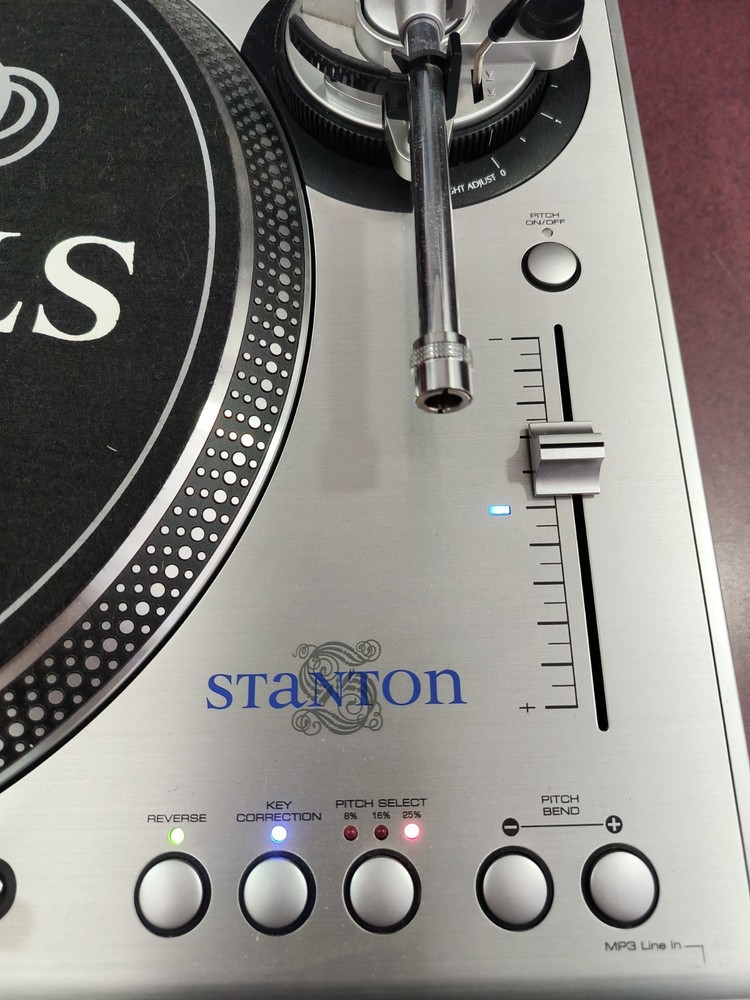 Stanton STR8-100 Digital Turntable, Power Tested, Needs Needle