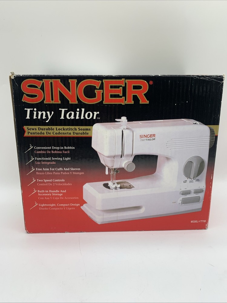 Singer® Tiny Tailor TT700 Electronic Mending/Sewing Machine-- Tested & Working