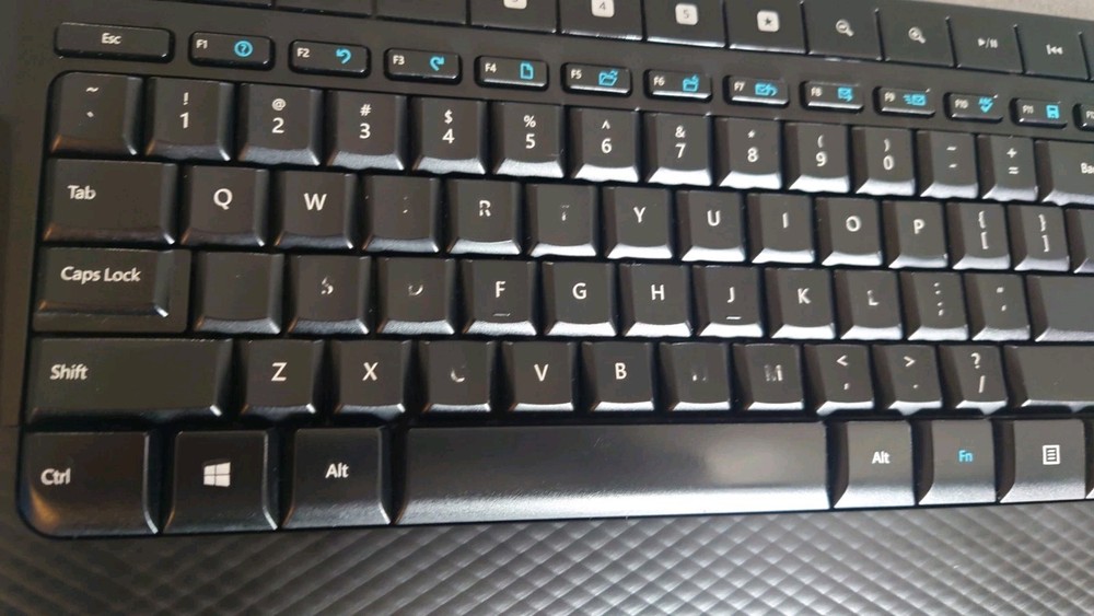 Microsoft Wireless Desktop 2000 Keyboard Mouse USB Dongle Combo Tested Works