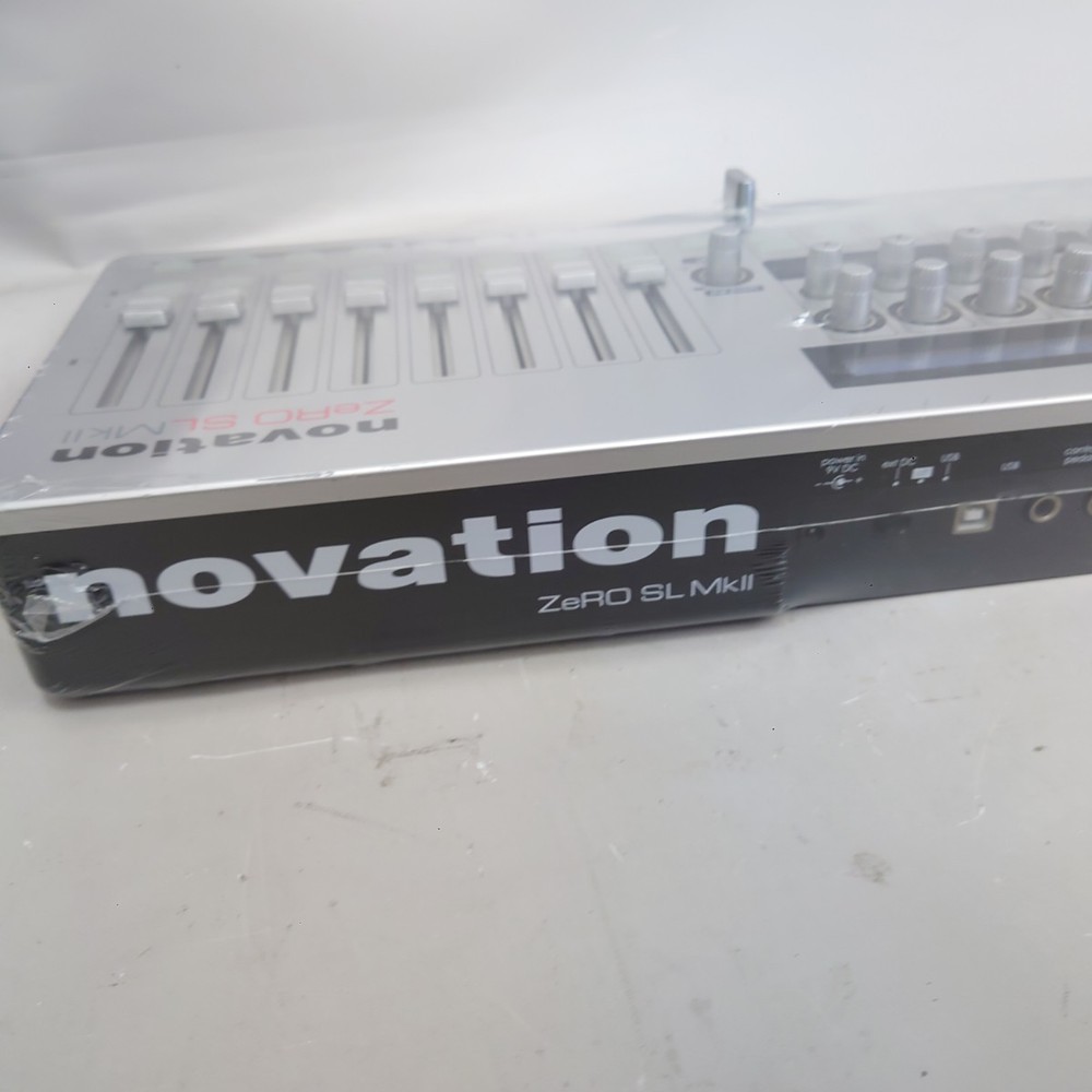 Novation ZeRO SL MkII MIDI USB Controller Tested Works DAW Control Surface with