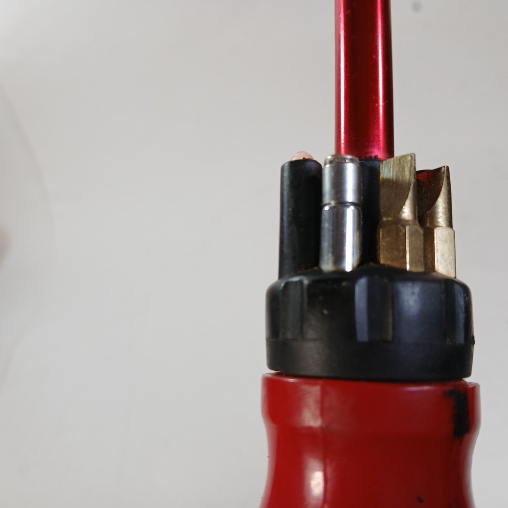 Fitzgeralds Casino Magnetic Multi-Bit Screwdriver
