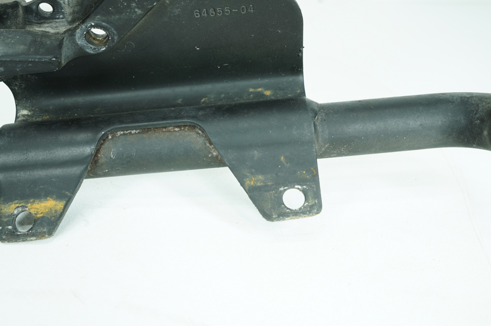 2005 Harley Sportster XL883 OEM Exhaust Muffler Interconnect Bracket Support Bar