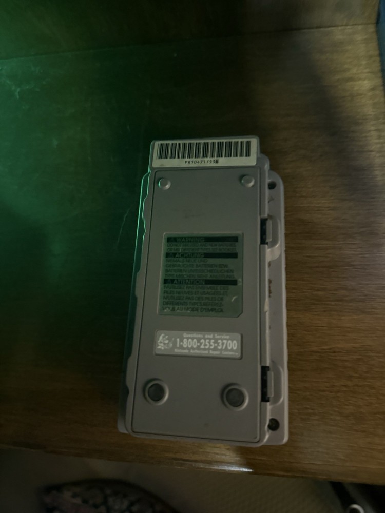 Gameboy Printer *Untested* , Missing Top Lid.