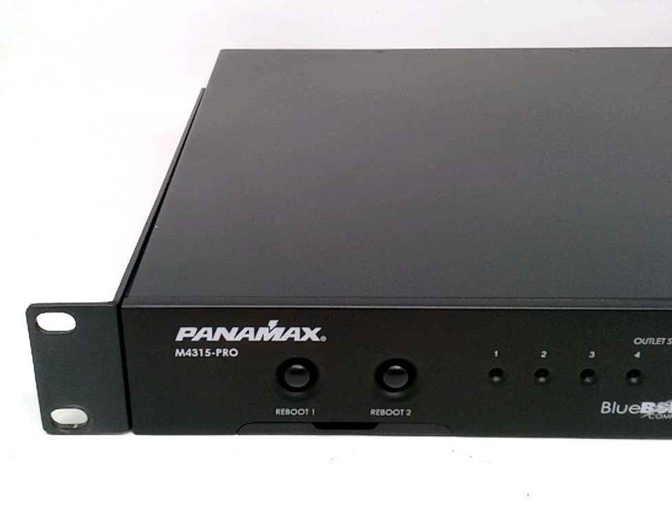 Panamax M4315-PRO Power Conditioner *READ*