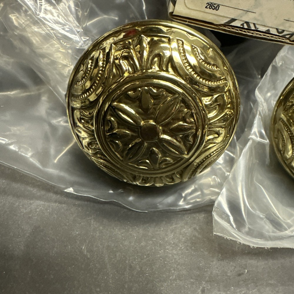 Baldwin Estate 5067-030-MR Pair Polished Brass Knobs