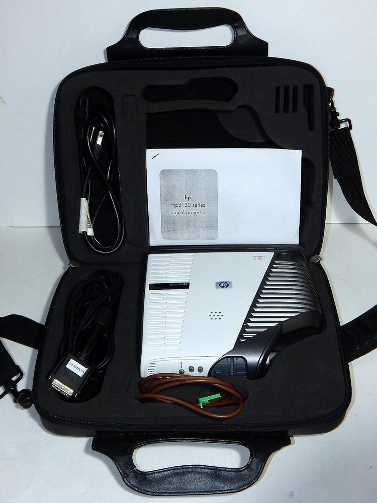 HP MP3130 Digital Projector wirh Case & Manual