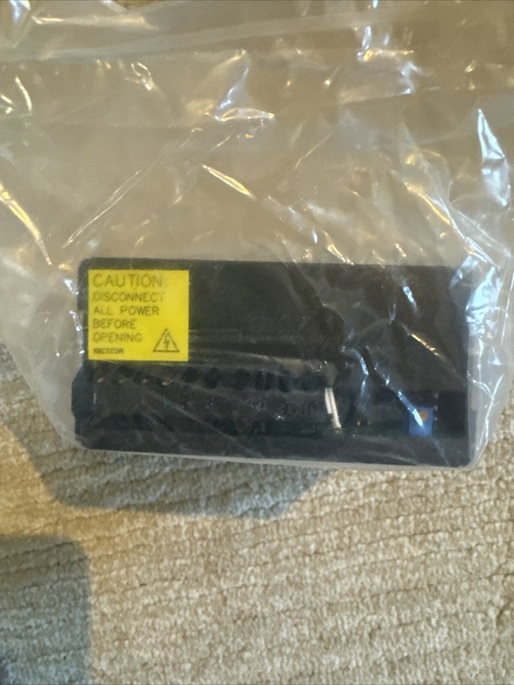 PAXLVA Red Lion PAX Lite DC Volt/Current/Process Meter No Box NEW