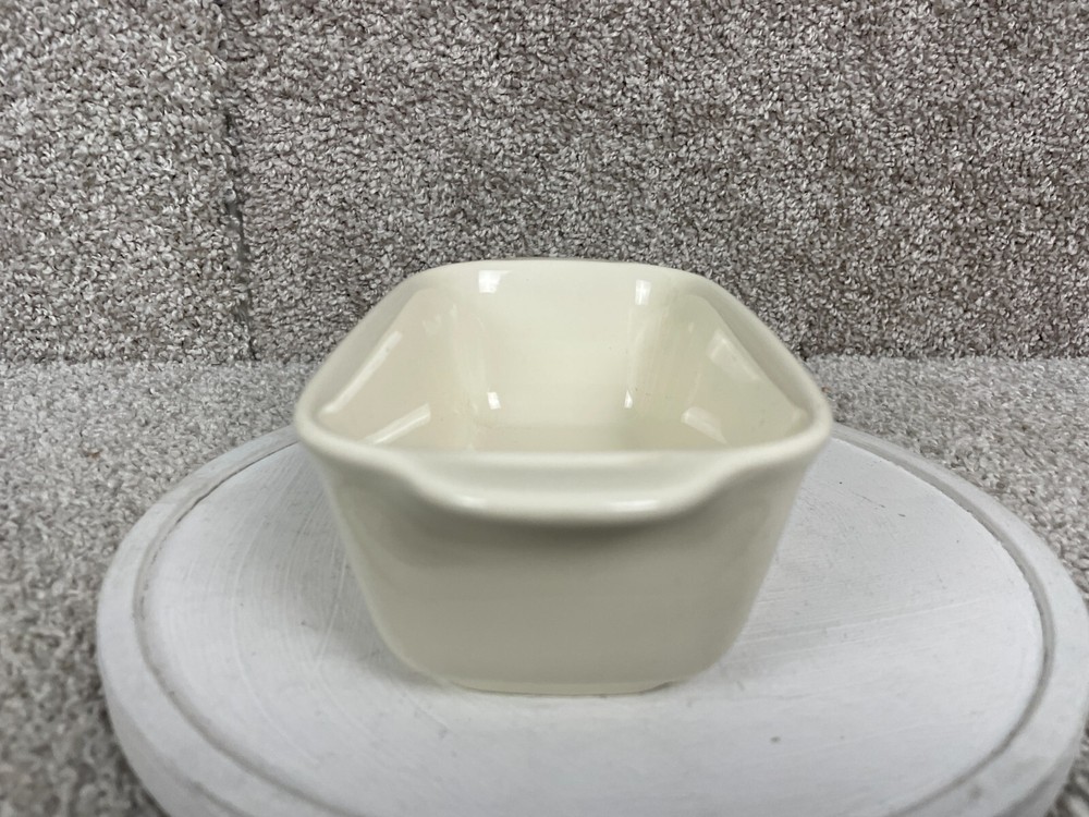 Pfaltzgraff 8"x4" Rectangular Filigree Mini Loaf Pan w/ Handle Off White