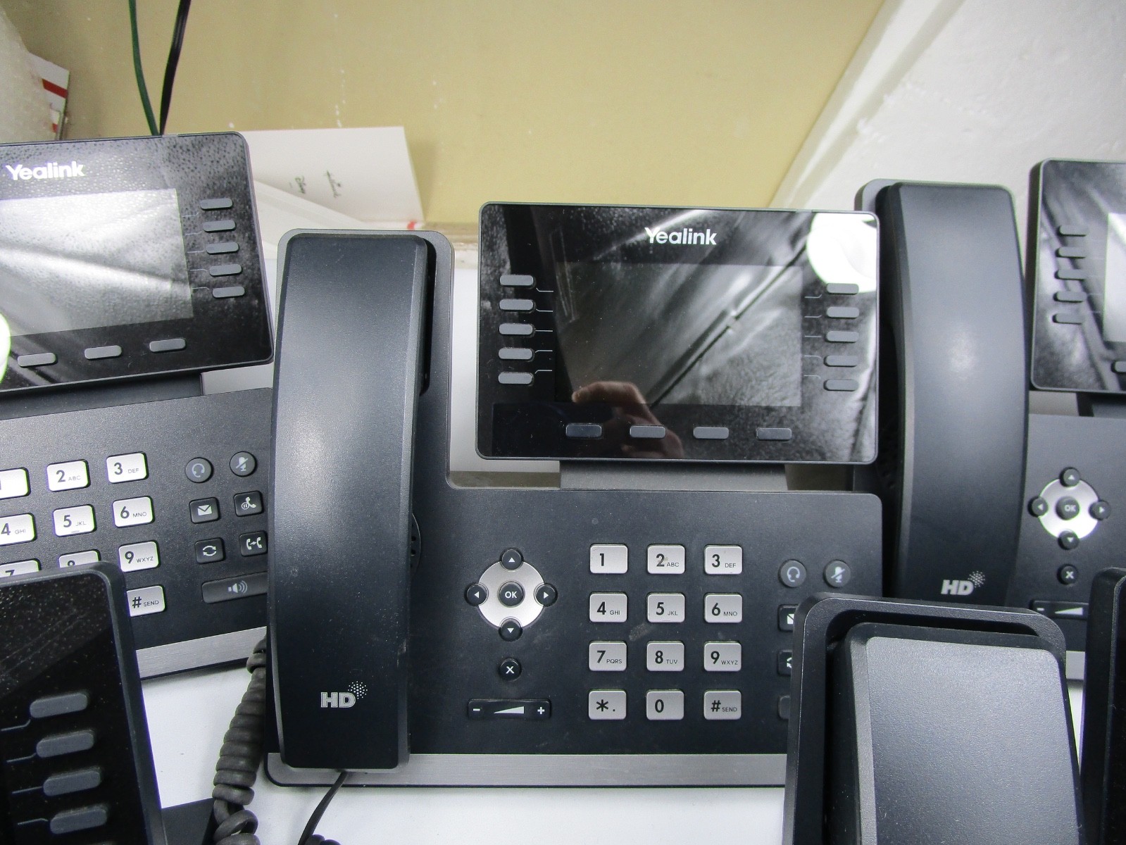 Lot Of 6 Yealink SIP-T54W Prime Business IP Phone - PARTS ONLY READ
