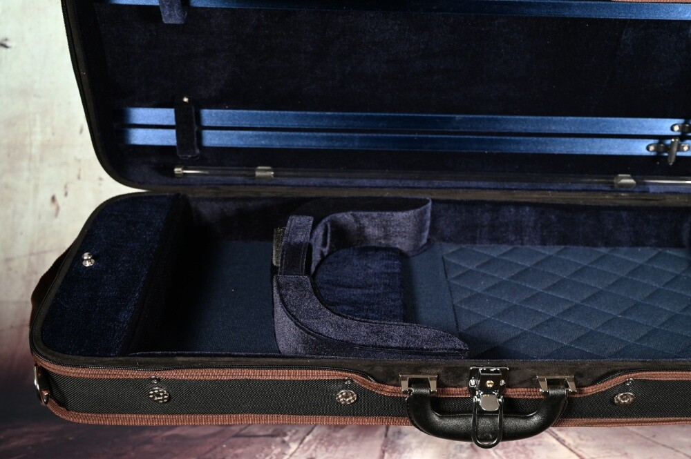 Petz well made viola case, adjustable interior