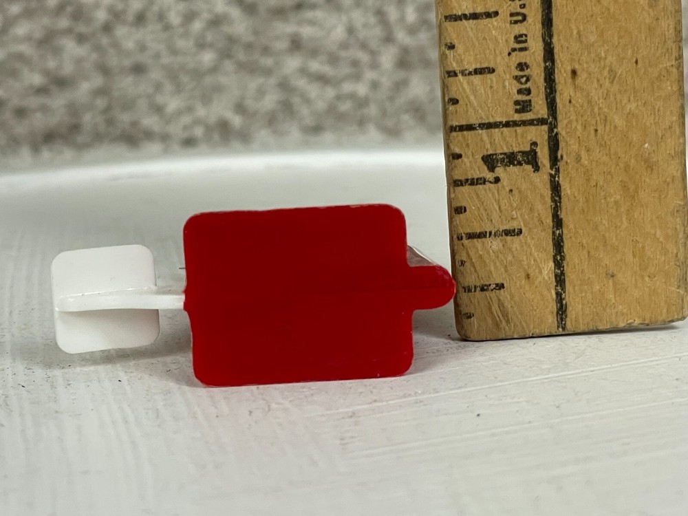 Vintage 2" Automatic Sewing Multipurpose Needle Threader Red