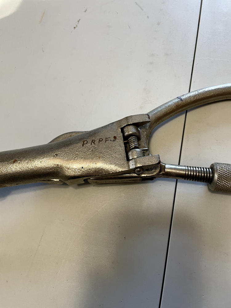atlas safty equipment / fireman repelling hook.
