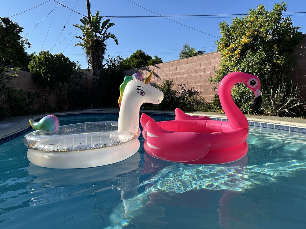 Inflatable Unicorn Swimming Pool Float