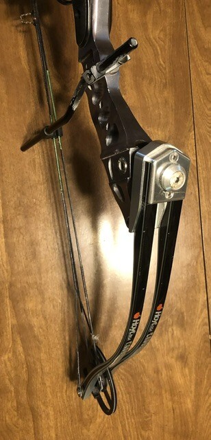 Hoyt Compound Target Bow & Archery Set