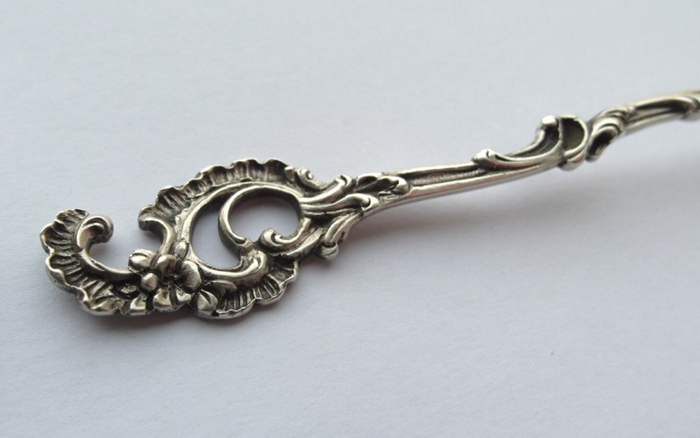 Rococo Spoon/ Serving Spoon, Adam Manns & Son, 800 Silver, around 1900 E438