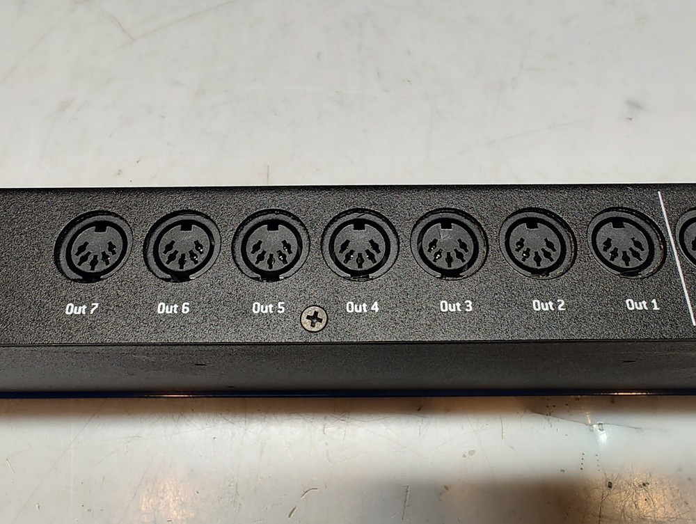 Emagic AMT8 8-Channel Rackmount USB MIDI Interface