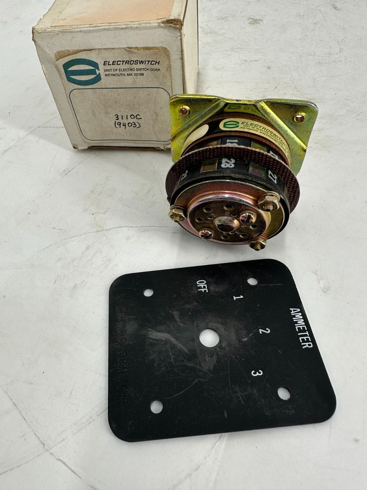 new Electroswitch 3110C Voltmeter Transfer Switch