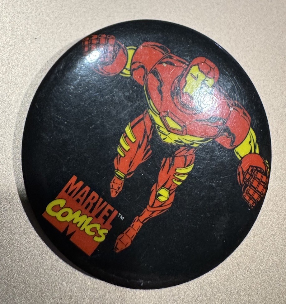 1996 MARVEL COMICS  PIN BUTTON ROUND 1 3/4 INCH IRON MAN #1140