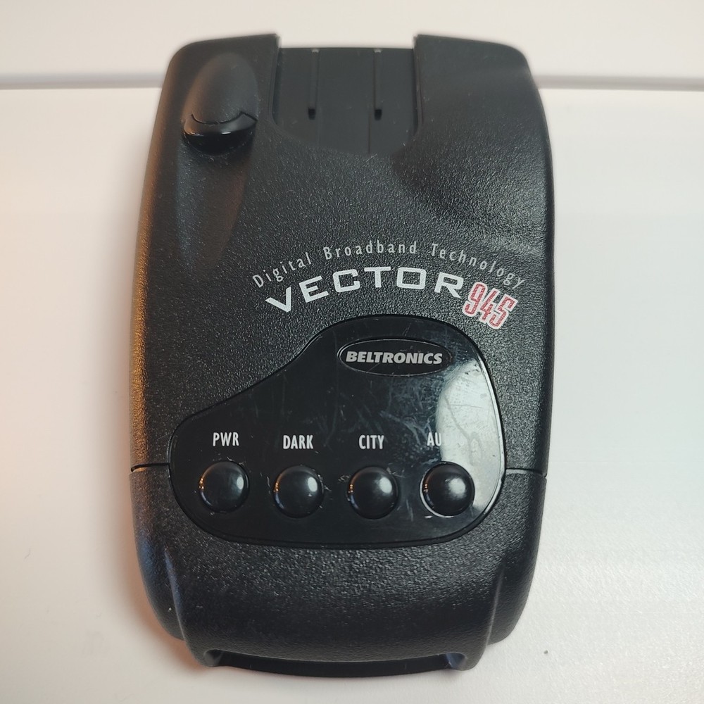 Beltronics Vector 945 Laser Radar Detector with AC Adaptor and Visor Mount Works