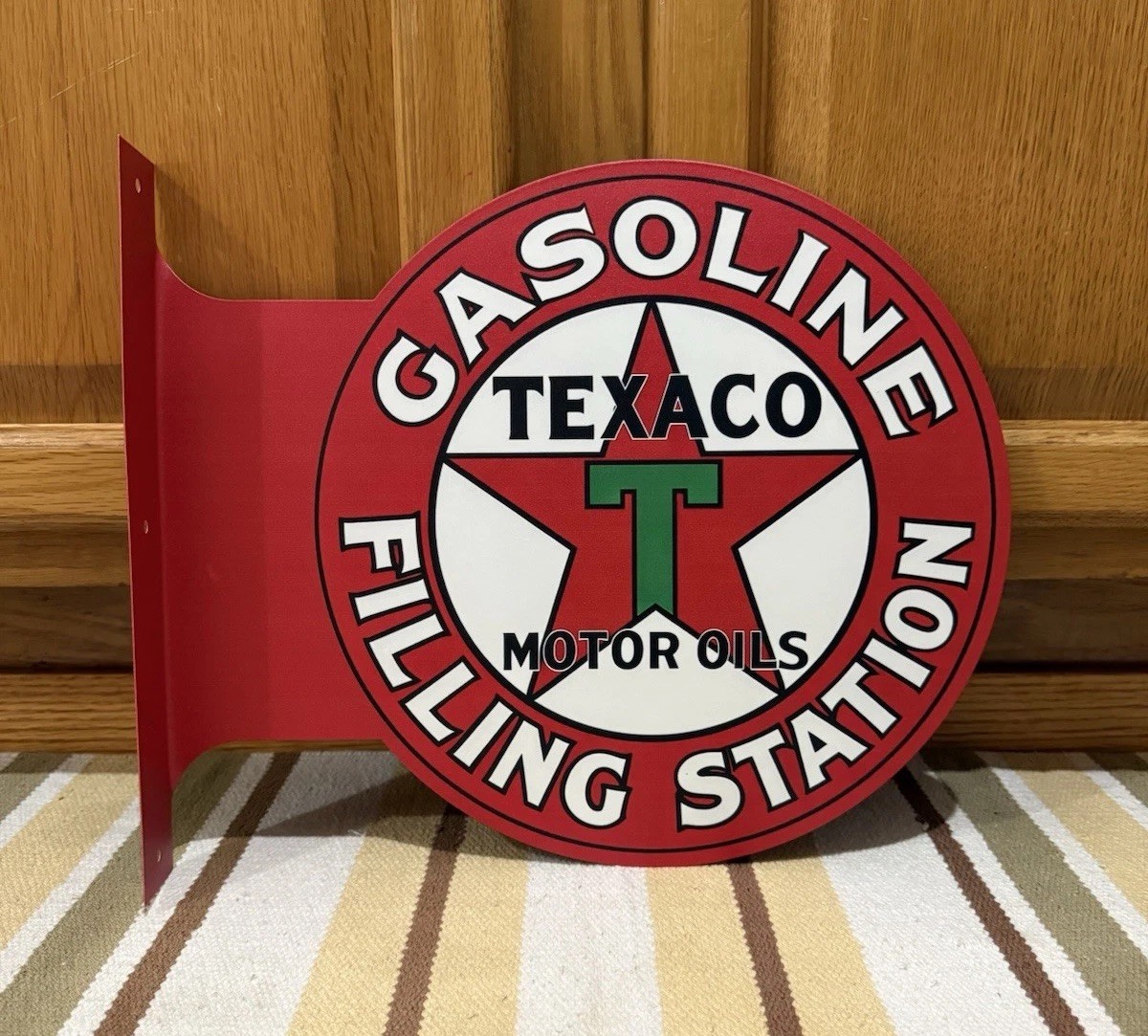Texaco Gas Filling Station Flange Sign Double Sided Vintage Style Wall Decor