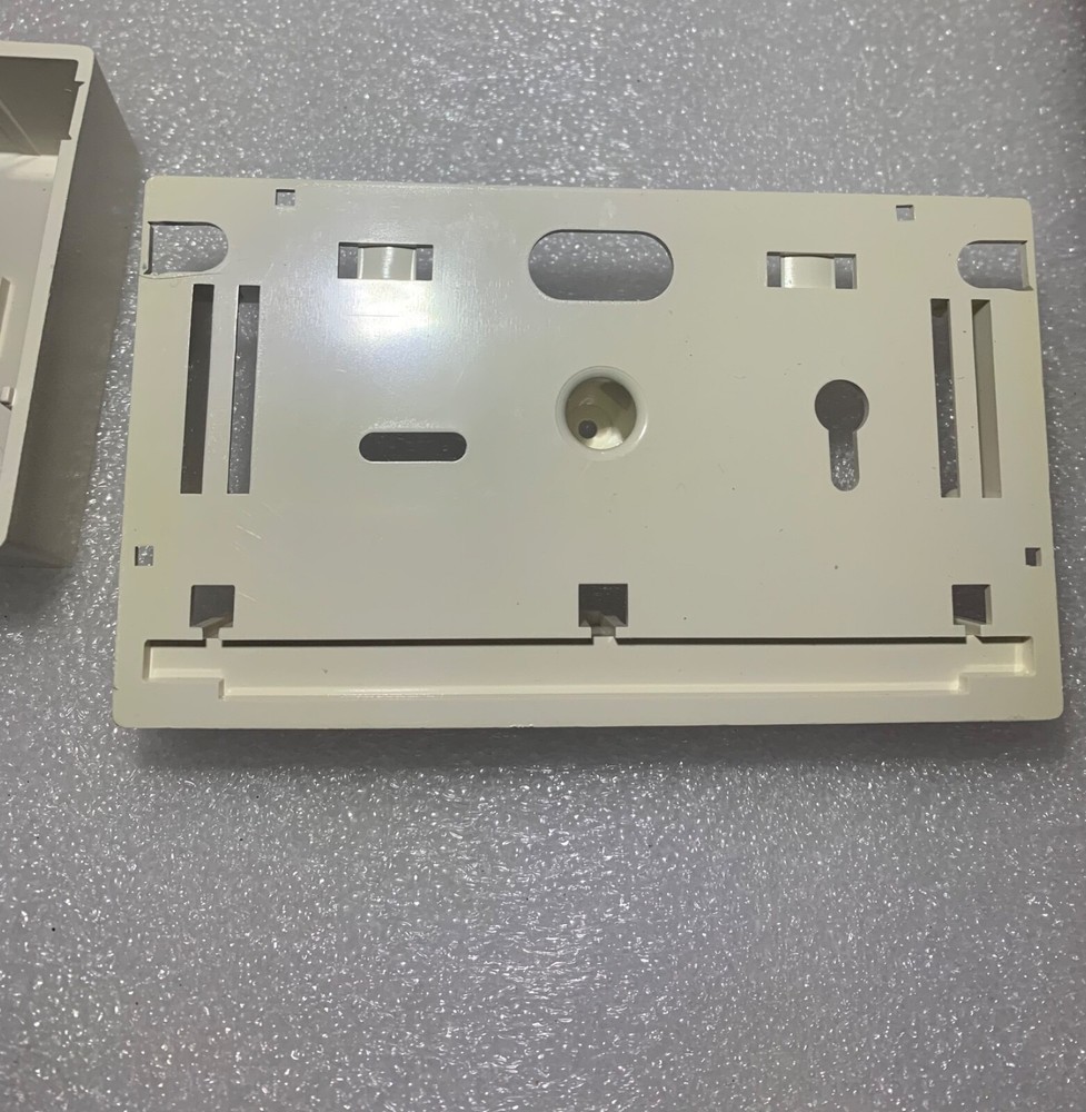 1X Mod-Tap TWO MODULE SURFACE BLOCK BASE