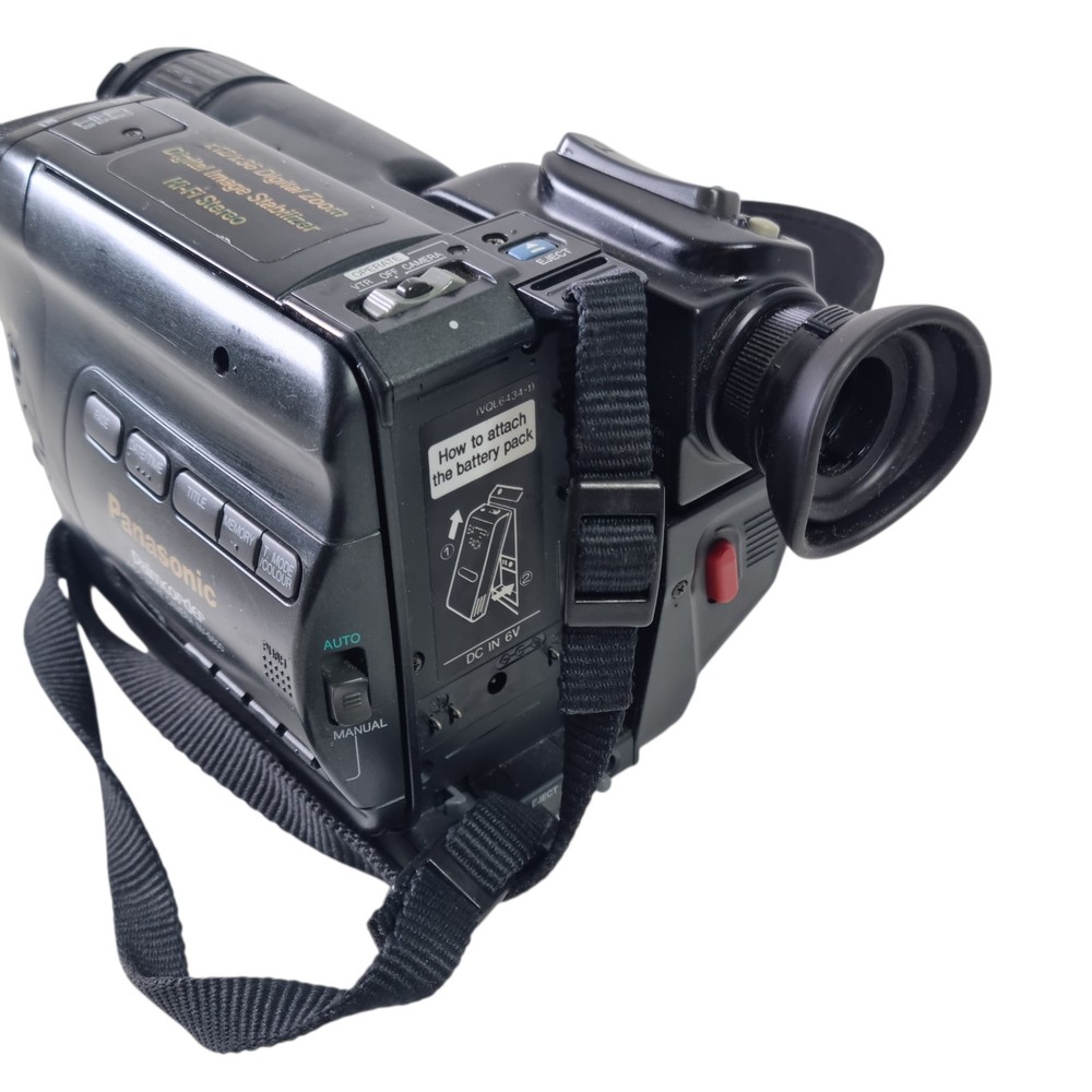 Panasonic NV-S600 VHS-C Palmcorder Camera Black Untested