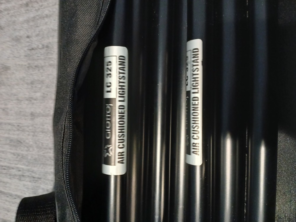 Aluminum Telescopic Camera Tripod Work, Camera, Light.