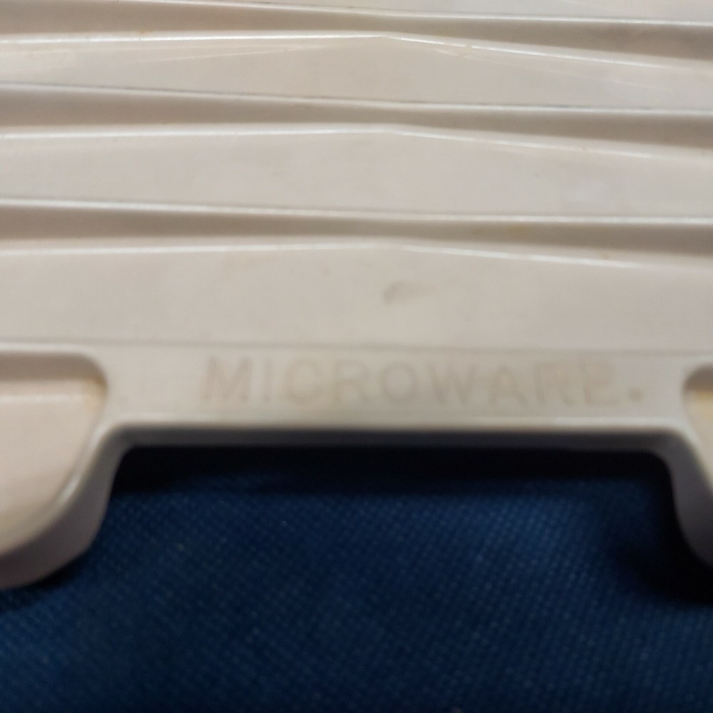 Vintage Microwave Polymer Bacon Tray- Tan