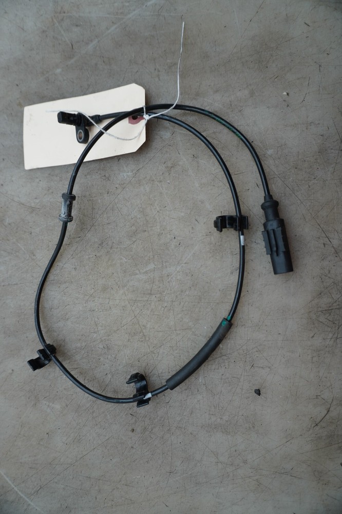 24 KAWASAKI 636 FRONT ABS SENSOR E-3875